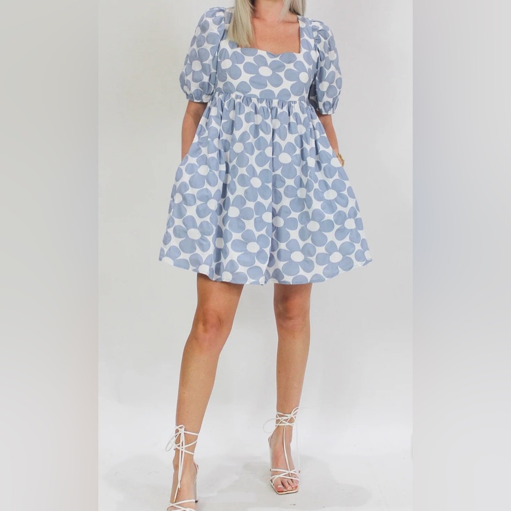 🌸 Altar’d State Floral Mini Dress 🌸